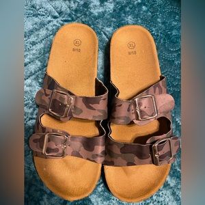 Camo sandals